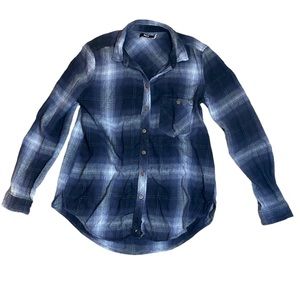 Urban Outfitters BDG Thick Cozy Cotton Blue Plaid Flannel Shirt | M